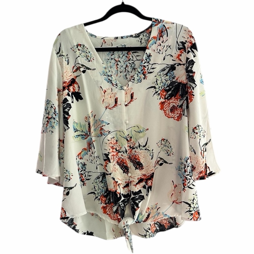 Women's White Tie Front Button Floral Pattern Summer Blouse - Size XL - PTP 22”